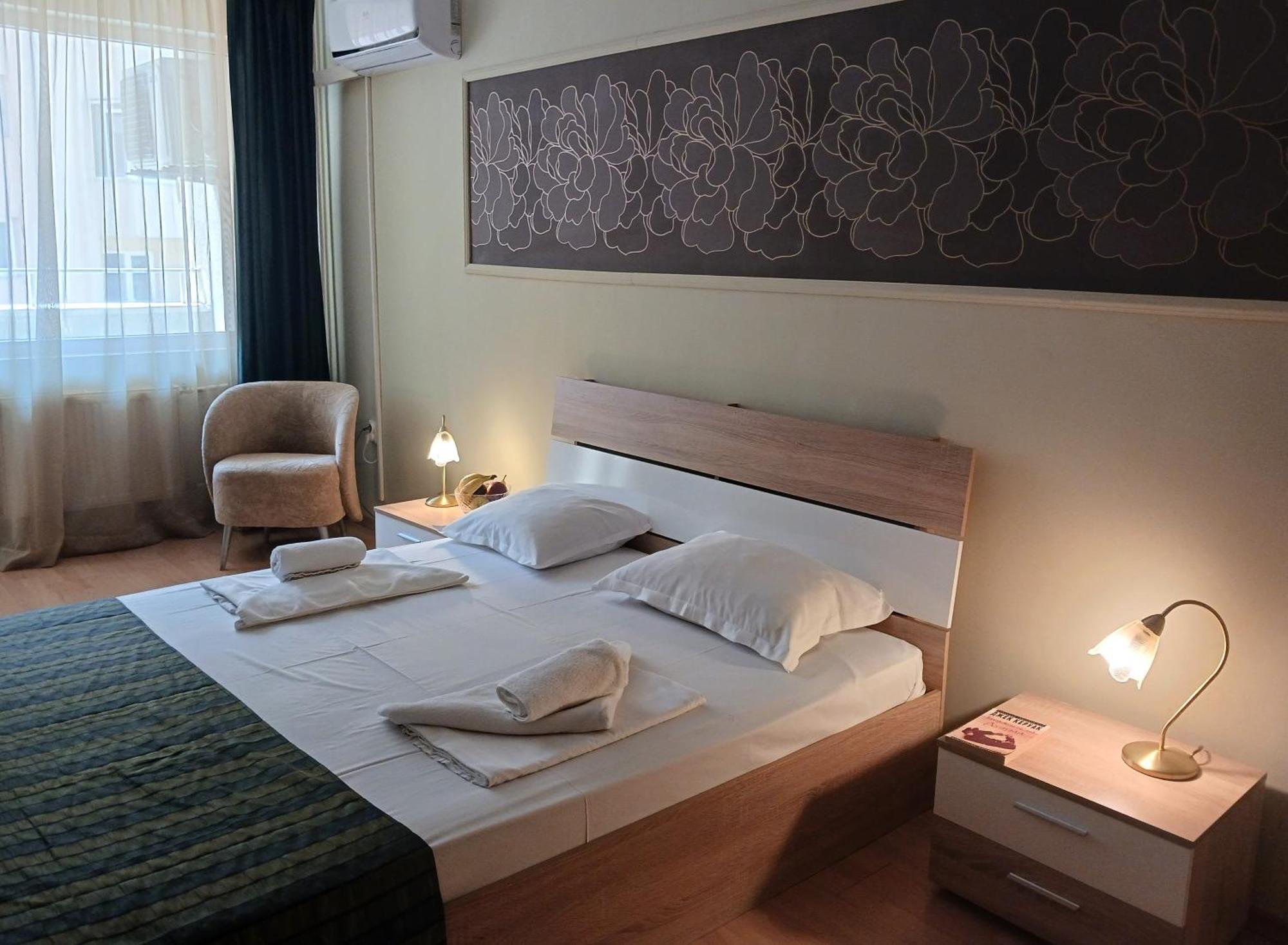 Hotel Sorbona Varna Exterior foto